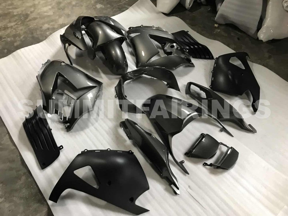 Fairings For Kawasaki Ninja ZX-14R (2006-2011) Silver and Matte Black