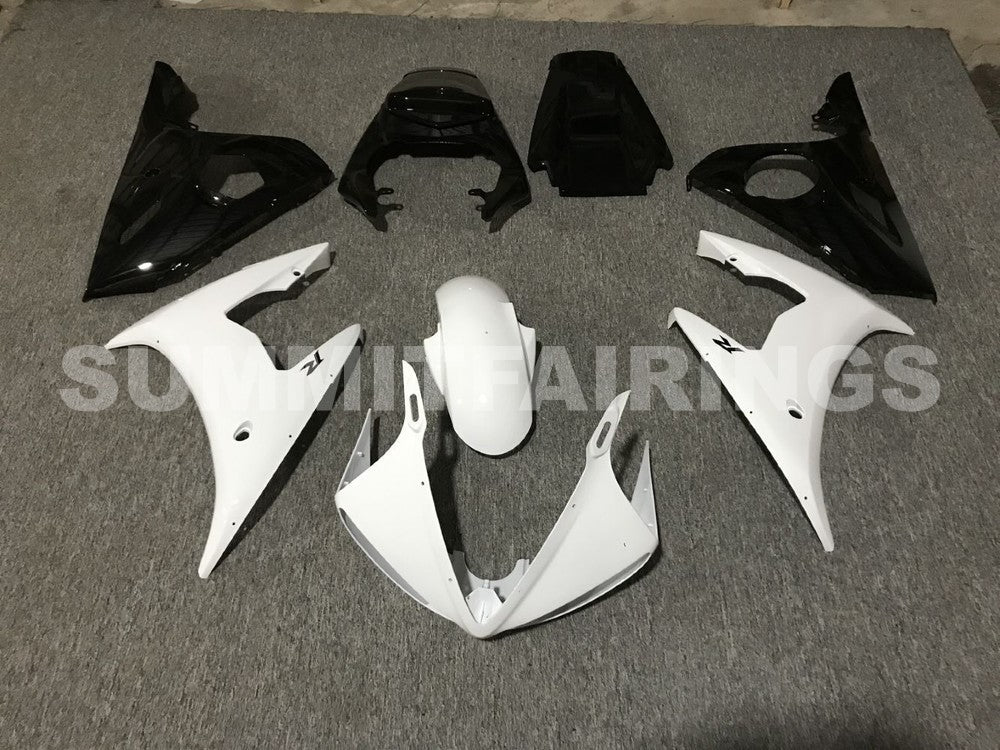 Fairings For Yamaha YZF-R6 Black & White R6 (2003-2004)