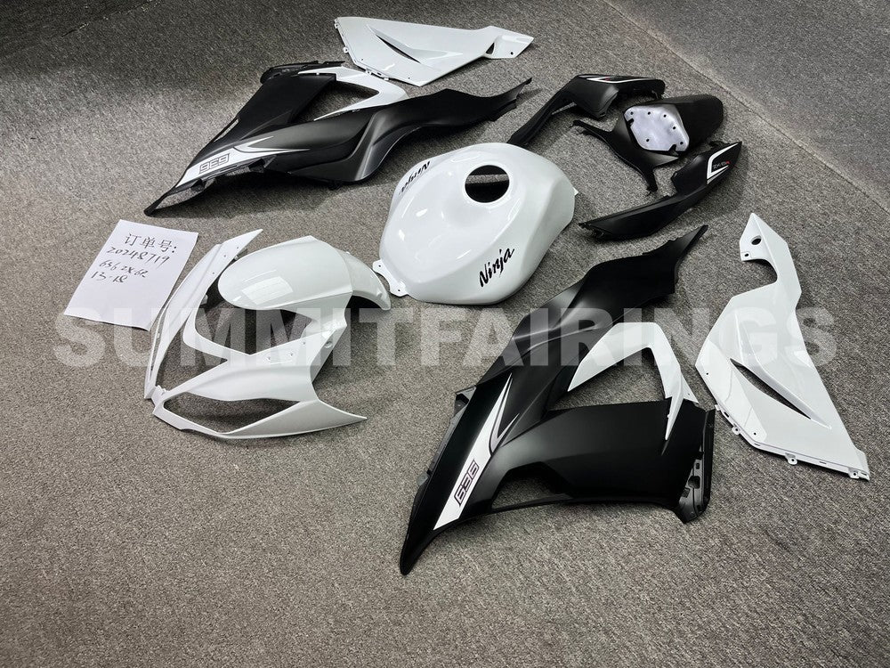 Fairings For Plastics Kawasaki ZX6R 636 White Ninja (2013-2018)