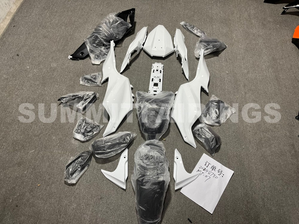 Fairings For Yamaha MT-07 2012-2017 Black White