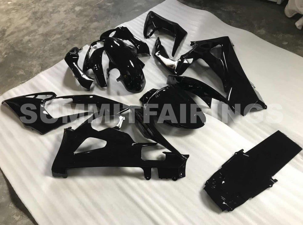 Fairings For Suzuki - GSXR1000 K5 05-06 Black & Silver Decals