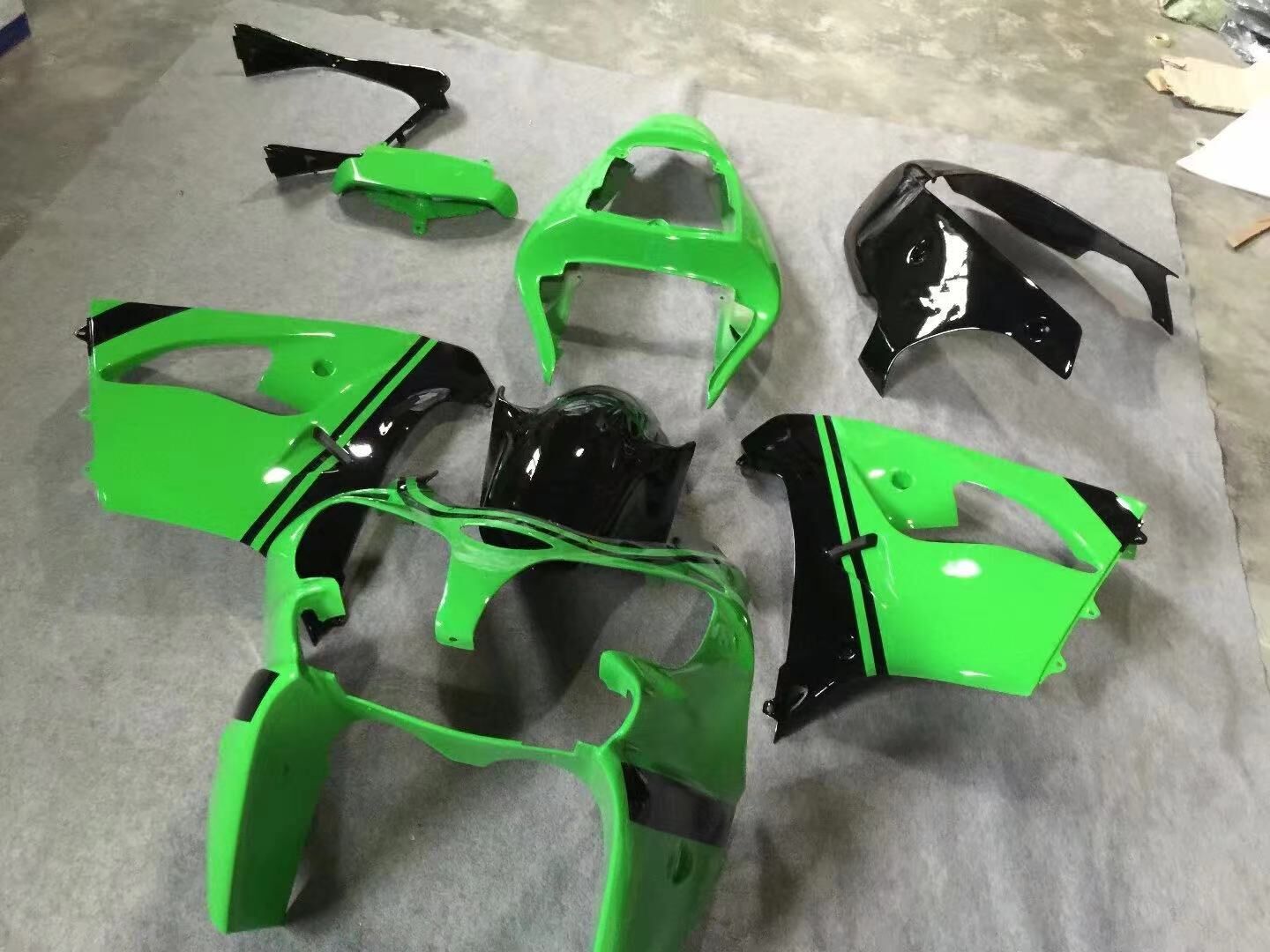 Fairings For Kawasaki ZX9R 2002-2003 Green & Glossy black