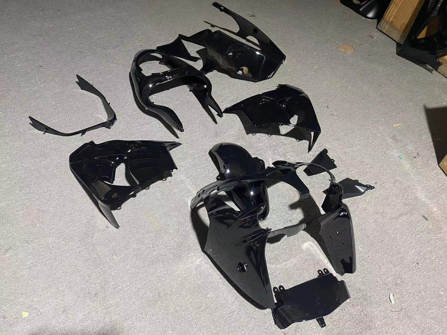 Fairings For Kawasaki ZX9R 2000-2001 Glossy black
