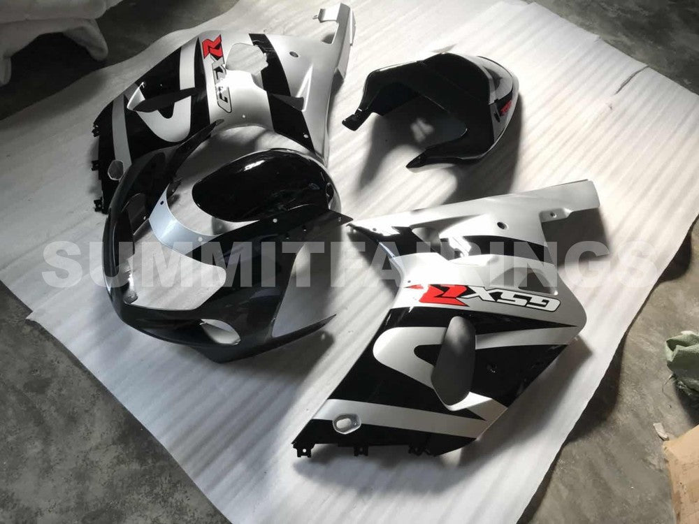 Fairings For Suzuki - GSXR600-750 K1 2001-2003 Black Silver