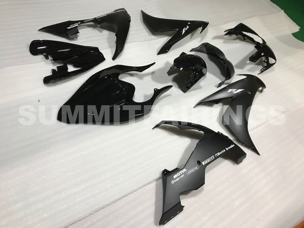Fairings For Yamaha - YZF1000 R1 04-06 Matt & Gloss Black