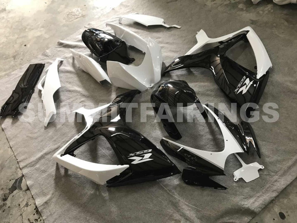 Fairings For Suzuki GSXR 600 750 Black & White GSXR (2006-2007)