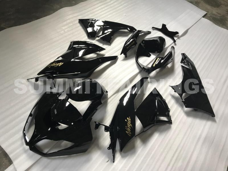 Fairings For Kawasaki ZX-6R, 2009-2012 - All Black with Gold Sticker