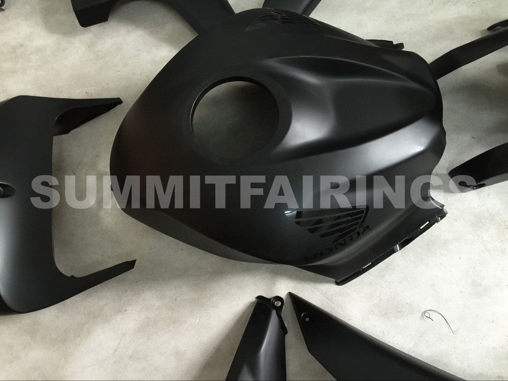 Fairings For Yamaha - YZF1000 R1 00-01 Glossy Black