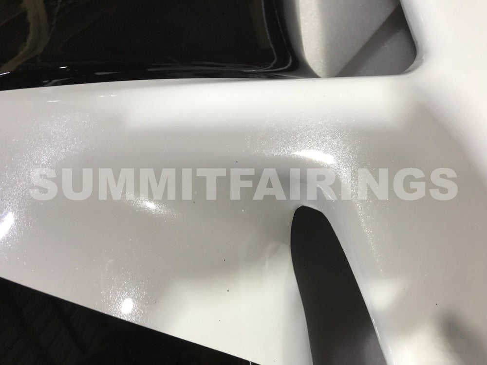 Fairings For Suzuki GSX1300R Hayabusa (1996-2007) Black White