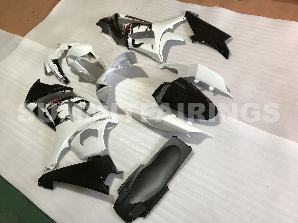 Fairings For Suzuki GSXR 1000 Black & White GSXR (2007-2008)