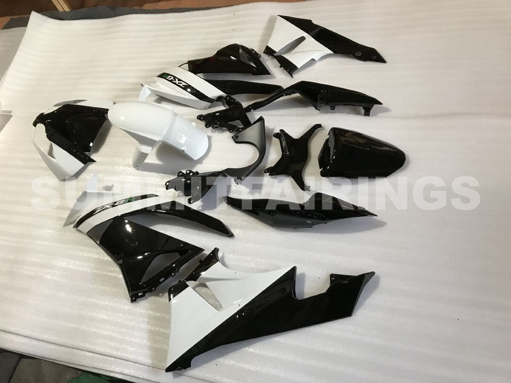 Fairings For Kawasaki ZX-6R, 2009-2012 - White & Black Fairing Kit