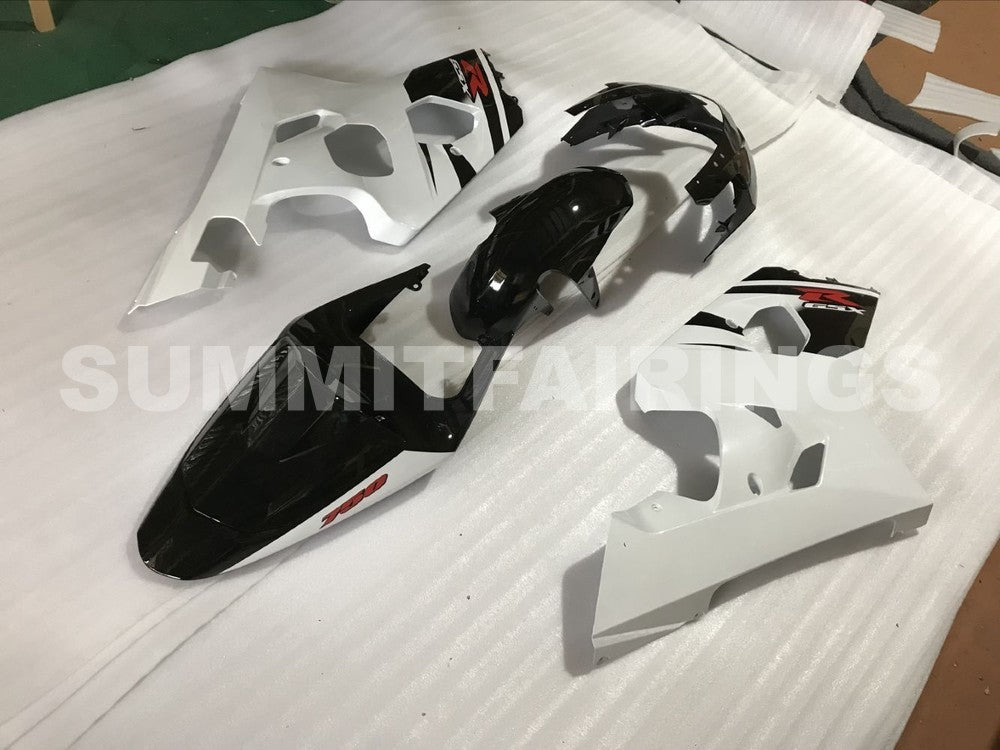 Fairings For Suzuki GSXR 600 750 Black Silver GSXR (2004-2005)