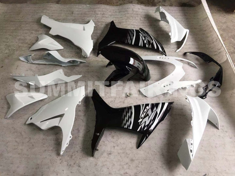 Fairings For Suzuki GSX-R600 / 750, 2011-2021 - Pearl White & Black