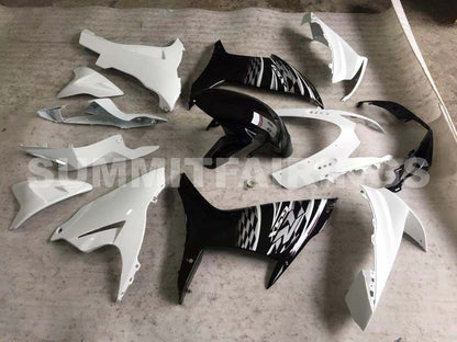 Fairings For Suzuki GSX-R600 / 750, 2011-2021 - Pearl White & Black