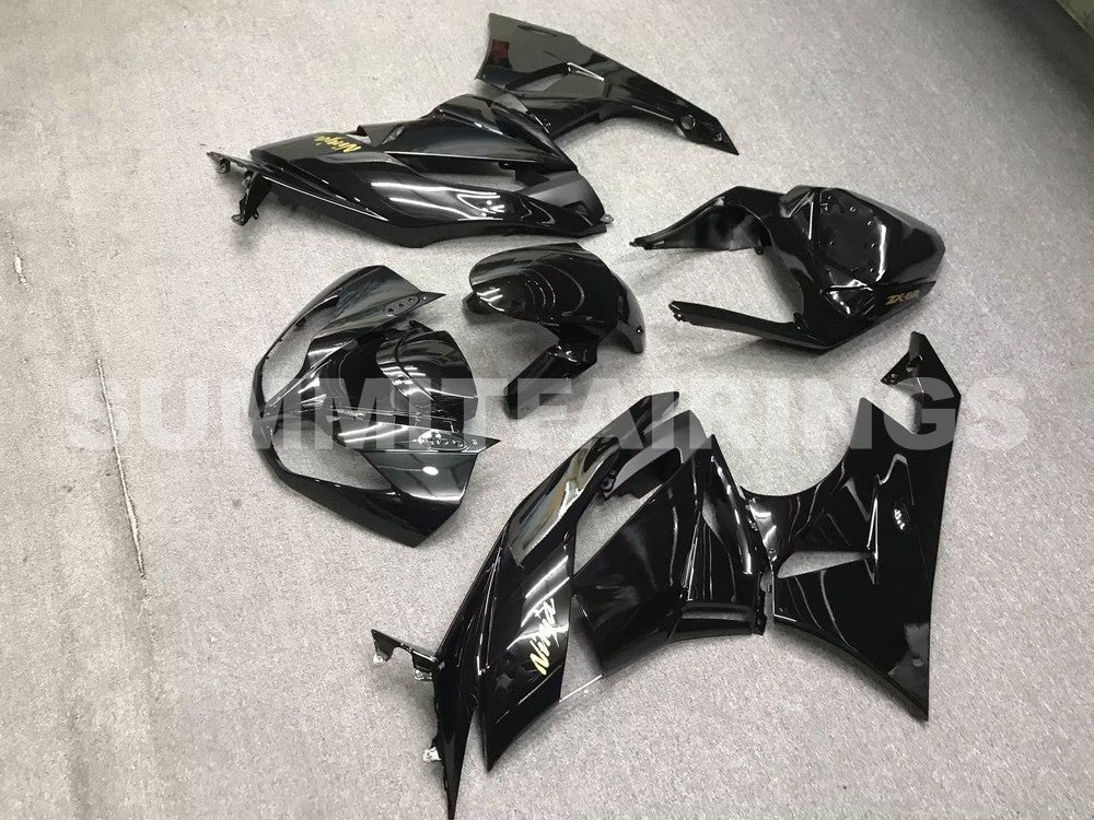 Fairings For Kawasaki ZX-6R, 2009-2012 - All Black with Gold Sticker