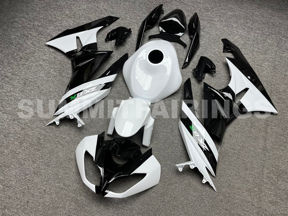 Fairings For Kawasaki ZX-6R, 2009-2012 - White & Black Fairing Kit