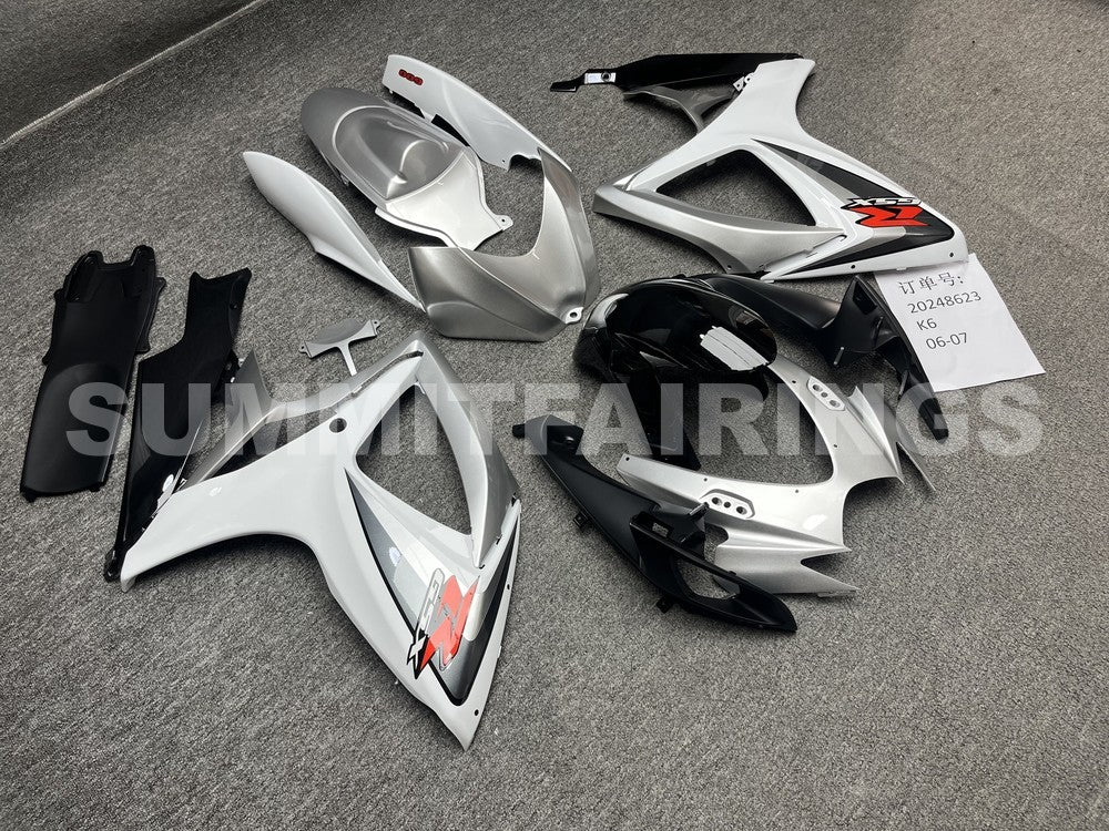 Fairings For Suzuki - GSXR600-750 K6 06-07 White Silver