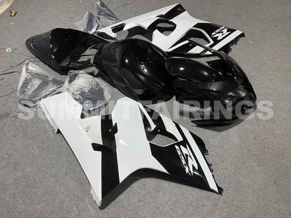 Fairings For Suzuki GSXR 600 750 Black White Suzuki GSXR (2004-2005)
