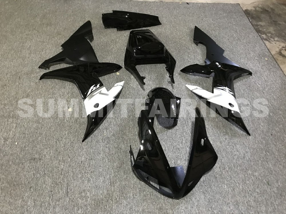 Fairings For Yamaha YZF-R1 Black R1 (2002-2003)