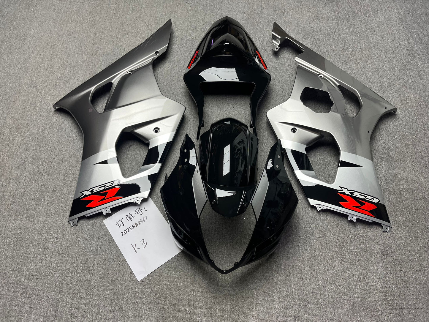 Fairings For Suzuki - GSXR1000 K3 03-04 Silver