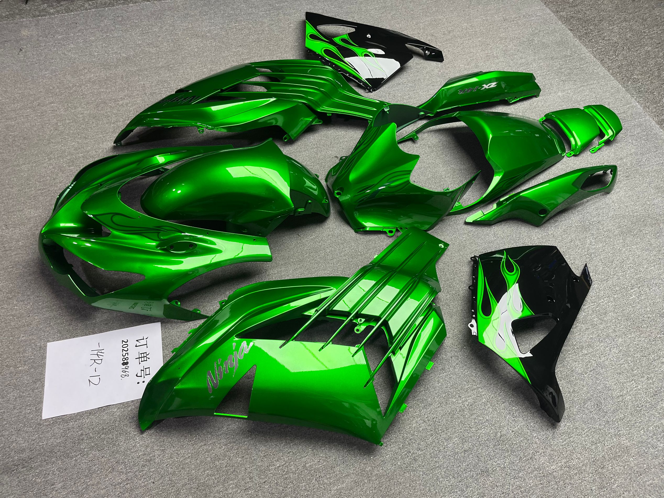 フー Fairings For Plastics Kawasaki ZX14R Ninja Green Flame (2012-2021