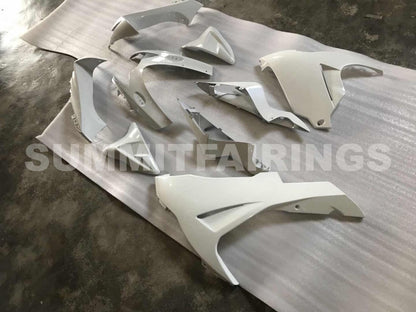 Fairings For Suzuki GSX-R600 / 750, 2011-2021 - Pearl White & Black