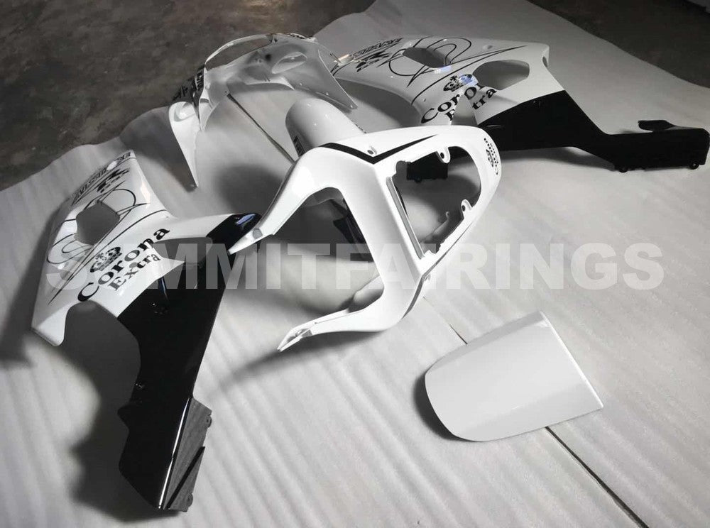 Fairings For Suzuki GSXR 1000 White & Black Corona (2000-2002)