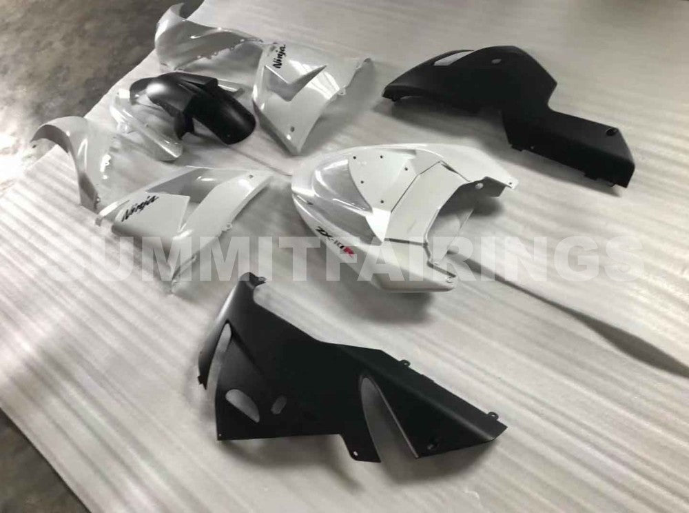 Fairings For Kawasaki ZX 10R Silver Black Ninja (2004-2005)
